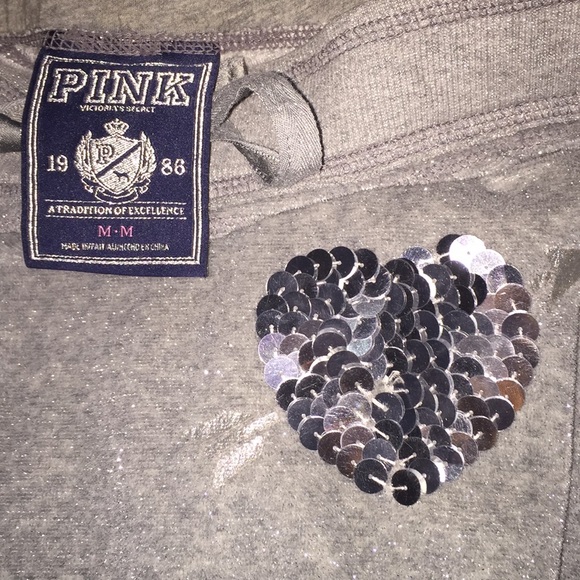 SOLD!! PINK VS Hoodie Lounge Suit🚨🚨🚨SOLD - Picture 5 of 8